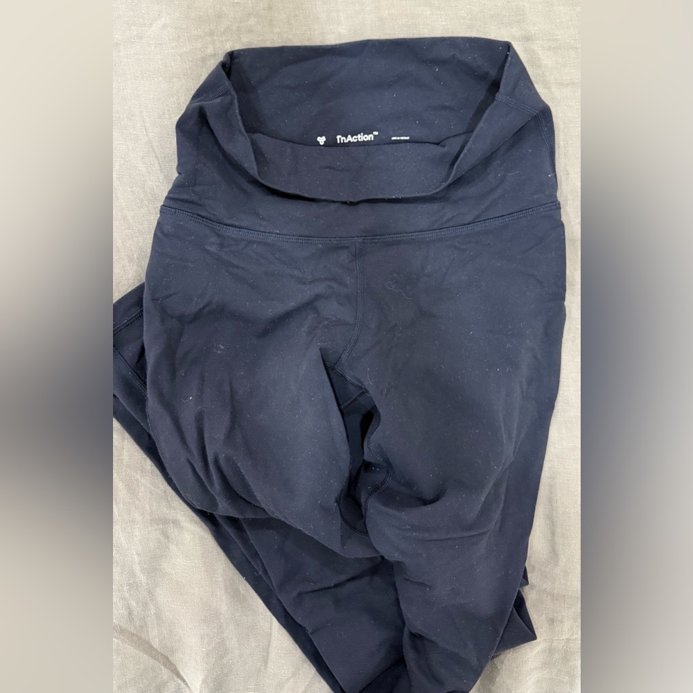 Aritzia black Active Leggings